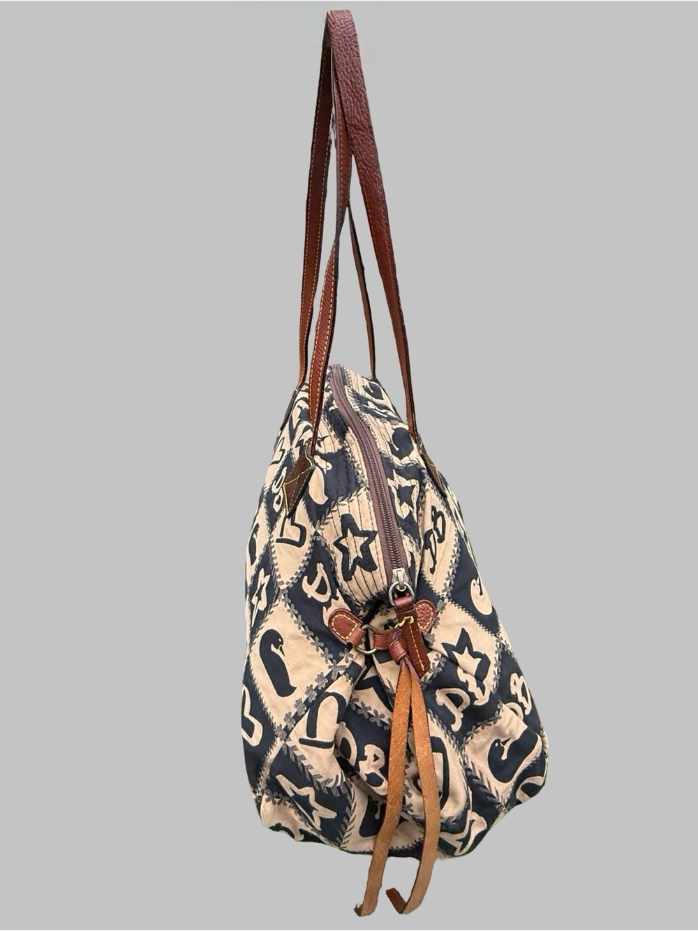 Vintage Y2K Dooney & Bourke Navy Patchwork Doodle Satchel - Picture 2 of 8
